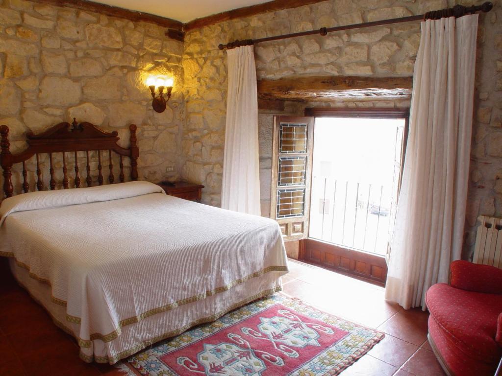 Hotel Tres Coronas De Silos Santo Domingo De Silos Dış mekan fotoğraf