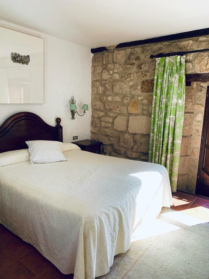 Hotel Tres Coronas De Silos Santo Domingo De Silos Dış mekan fotoğraf